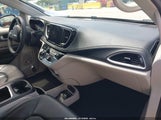 Chrysler Pacifica Hybrid Touring L 2C4RC1L7XPR626295 photo