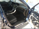 Honda Accord Hybrid Touring 1HGCR6F70FA014639 photo