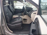 Chrysler Town & Country Touring-L 2C4RC1CGXER307430 fotografie
