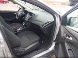 Ford Focus Se 1FADP3K22HL271607 photo