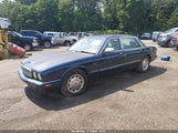 Jaguar Xj Vanden Plas SAJDA24C9YLF06939 fotografie