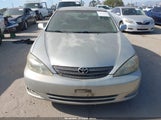 Toyota Camry Le JTDBE32KX20046304 снимка
