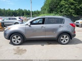 Kia Sportage Lx KNDPBCA27B7015471 photo