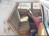 Dodge Diplomat Salon 1B3BG26P6FX564404 снимка