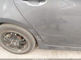 Toyota Prius Two JTDKN3DU3F1973112 fotografie