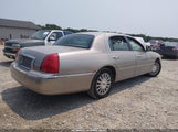 Lincoln Town Car Executive 1LNHM81W43Y690507 снимка