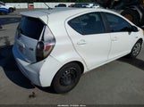 Toyota Prius C One JTDKDTB38C1508365 fotografie