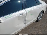Lincoln Mkz 3LN6L2JK5GR600600 photo