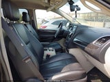 Chrysler Town & Country Touring-L 2C4RC1CG0FR697309 fotografie