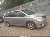 Toyota Sienna Le V6 8 Passenger 5TDKK3DC2CS250608 снимка