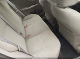Toyota Corolla Le 2T1BU4EE1AC275070 fotografie