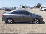 Toyota Corolla S 2T1BU4EE2CC850439 fotografie