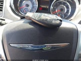 Chrysler Town & Country Touring 2C4RC1BG4ER126079 fotografie