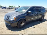 Chrysler Town & Country Touring 2C4RC1BG4ER126079 fotografie