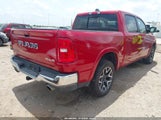 Ram  Laramie 4X4 5'7 Box 1C6SRFJP6TN316398 fotografie