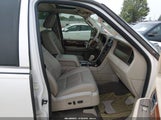 Lincoln Navigator 5LMJJ2J53BEJ05234 снимка