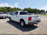 Ram  Classic Tradesman 4X4 5'7 Box 3C6RR7KG2LG242425 fotografie