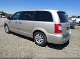 Chrysler Town & Country Limited Platinum 2C4RC1GG4FR710492 fotografie
