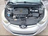 Hyundai Elantra Se 5NPDH4AE6FH614056 photo