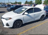 Toyota Corolla Le 5YFBURHE2HP569466 photo