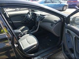 Hyundai Elantra Se 5NPDH4AE2GH704872 photo