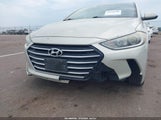 Hyundai Elantra Se 5NPD74LF0HH077275 photo