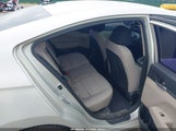 Hyundai Elantra Se 5NPD74LF0HH077275 photo