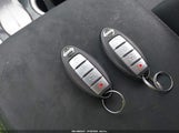 Nissan Pathfinder Sv 5N1DR2MN8HC688442 photo