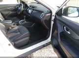 Nissan Rogue Sl 5N1AT2MV8FC795542 fotografie