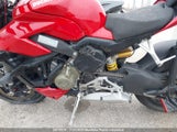 DUCATI STREETFIGHTER V4 S ZDMFAKNW2LB****** снимка