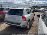 Jeep Compass Limited 1C4NJDCB8DD212408 photo