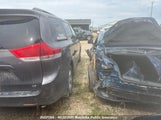Toyota Sienna Le V6 5TDKK3DC8ES492855 снимка