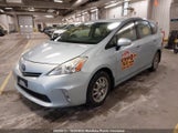 Toyota Prius V JTDZN3EU2C3173866 снимка