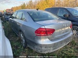 Volkswagen Passat Se 1VWBH7A33CC007852 снимка