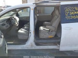 Toyota Sienna Xle V6 5TDYK3DC4CS243069 снимка