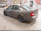 Toyota Camry Se 4T1BE32K24U884284 photo
