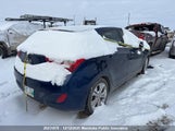 Hyundai Elantra Gt Se KMHD35LE4DU114011 снимка