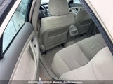 Toyota Camry Le 4T1BF3EK8AU040738 снимка