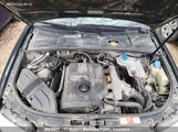 Audi A4 1.8T Quattro WAULC68EX4A004559 снимка