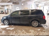 Dodge Grand Caravan Crew 2C4RDGCG7KR763865 снимка