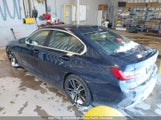 BMW 330I xDrive WBA5R7C5XKFH18473 fotografie