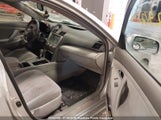 Toyota Camry Le V6 4T1BK3EK7BU626103 photo