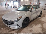Hyundai Elantra Essential KMHLM4AG0PU581177 снимка