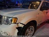 Ford Escape Xlt V6 1FMCU93138KC61399 снимка
