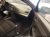 Hyundai Elantra Gl KMHD84LF9JU443951 photo