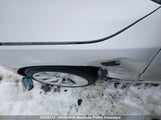 BMW 528Xi WBANV1C55AC443794 fotografie