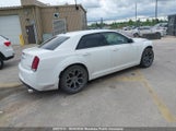 Chrysler 300 Limited 2C3CCABG0GH334396 fotografie