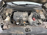 Mitsubishi Outlander Xls JA4JT3AX8AZ607215 снимка