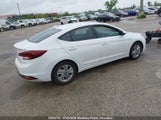 Hyundai Elantra Preferred KMHD84LF4LU011111 снимка