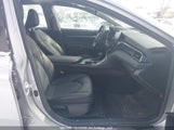 Toyota Camry Se/Se Night Shade 4T1G11AK2MU600787 fotografie